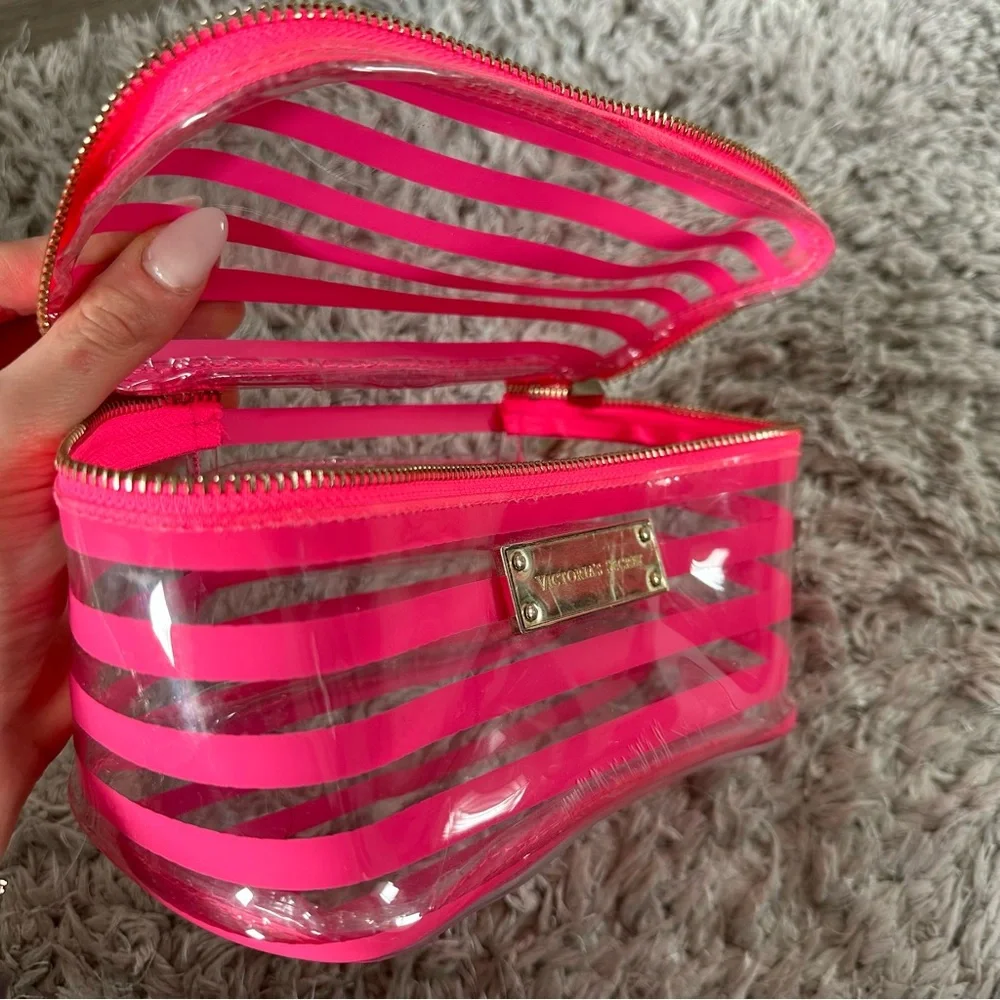 Victoria’s Secret travel pouch / beauty organizer